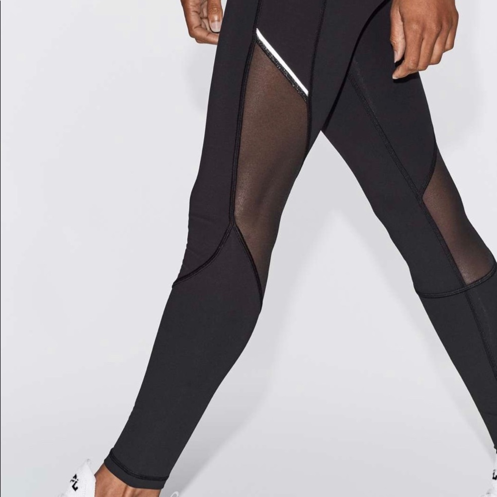 Black Lululemon Miles Ahead yoga pants size 2